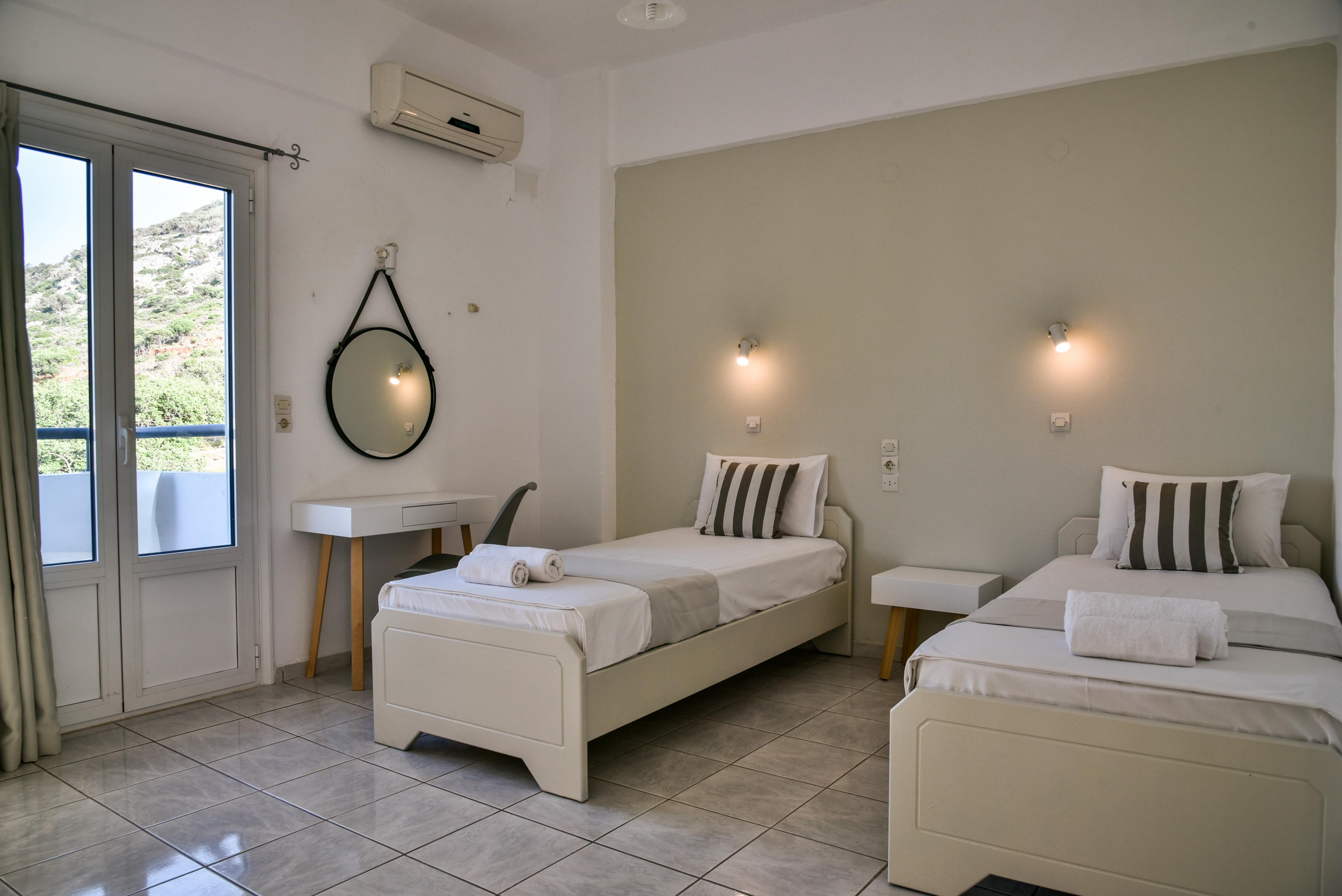Iraklis Apartments Stalida Exterior photo