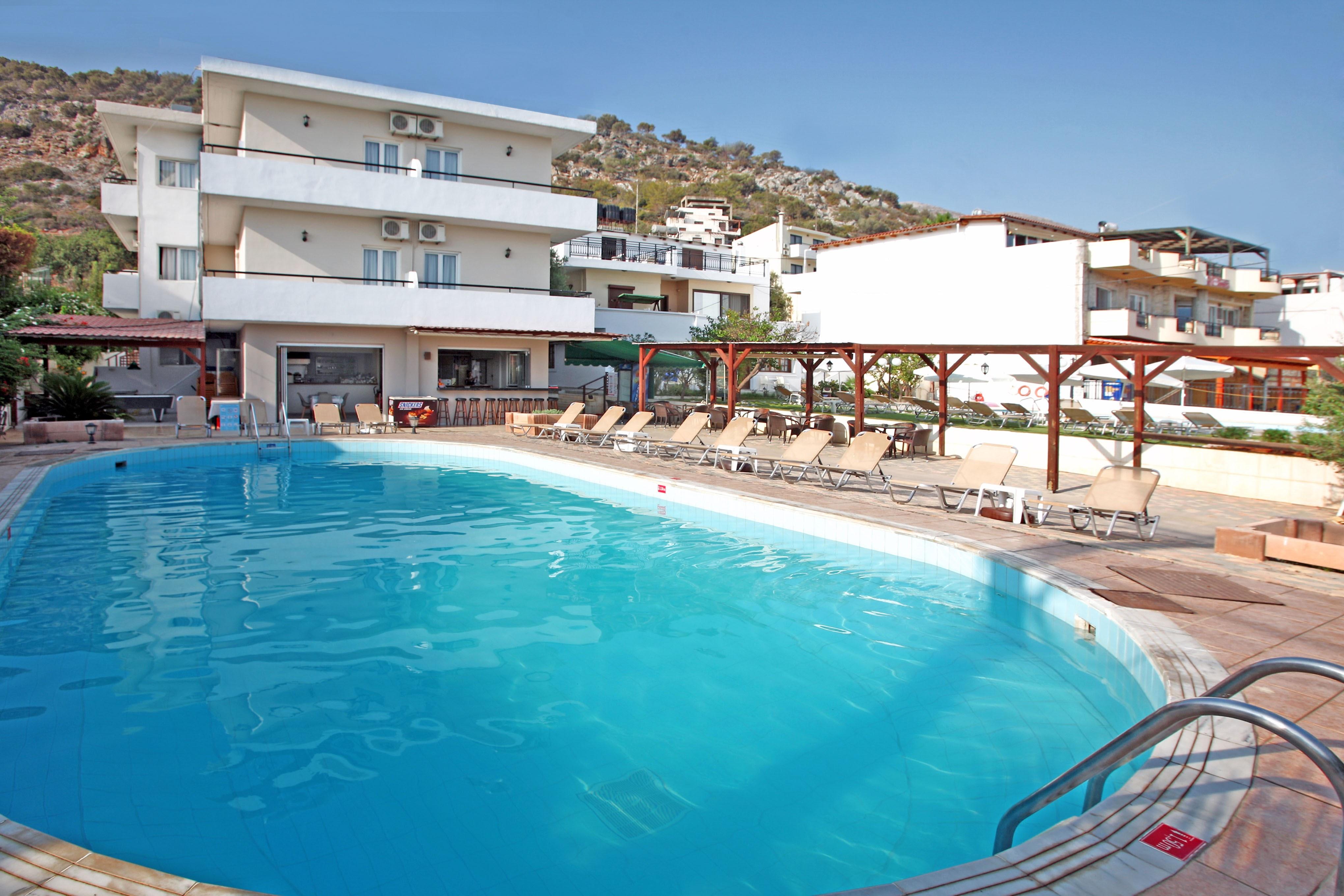 Iraklis Apartments Stalida Exterior photo
